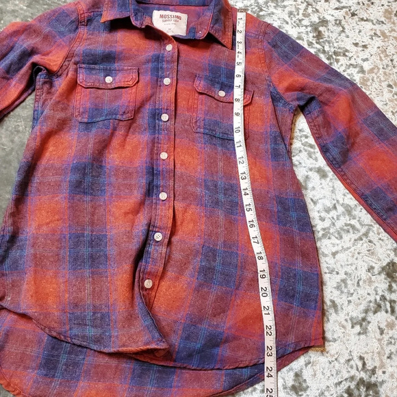 Mossimo Supply Co. Flannel Top - Picture 3 of 9